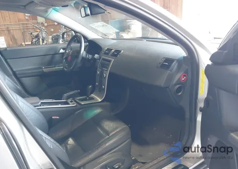 2008 Volvo V50 T5 z USA, uszkodzony, nr VIN YV1MJ672882400813